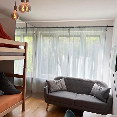 Gemuetliche Privatzimmer Mit Geteiltem Bad, Kueche Und Garten 慕尼黑 外观 照片